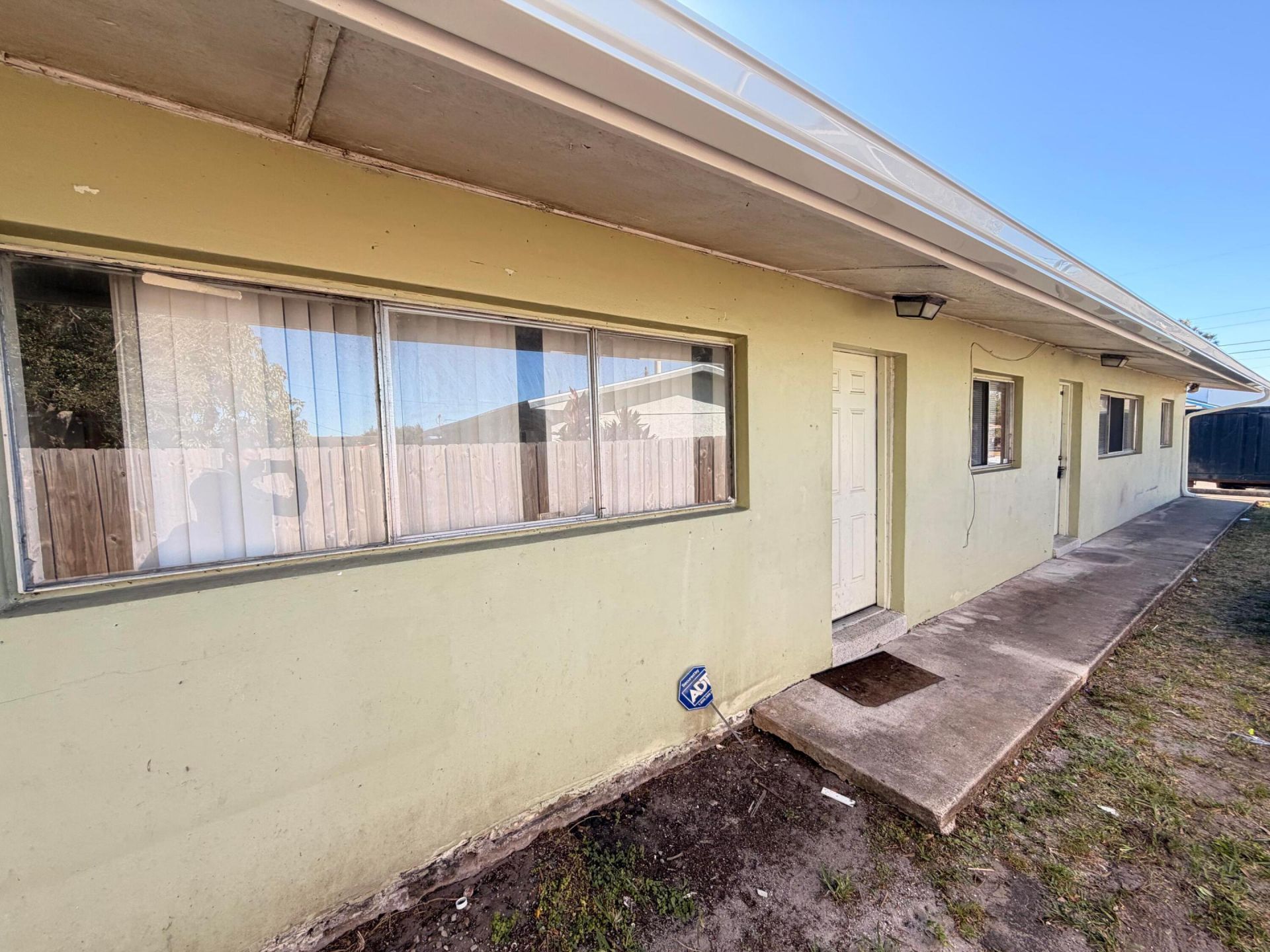 812 N 24th Street, Fort Pierce, FL 34950 Photo