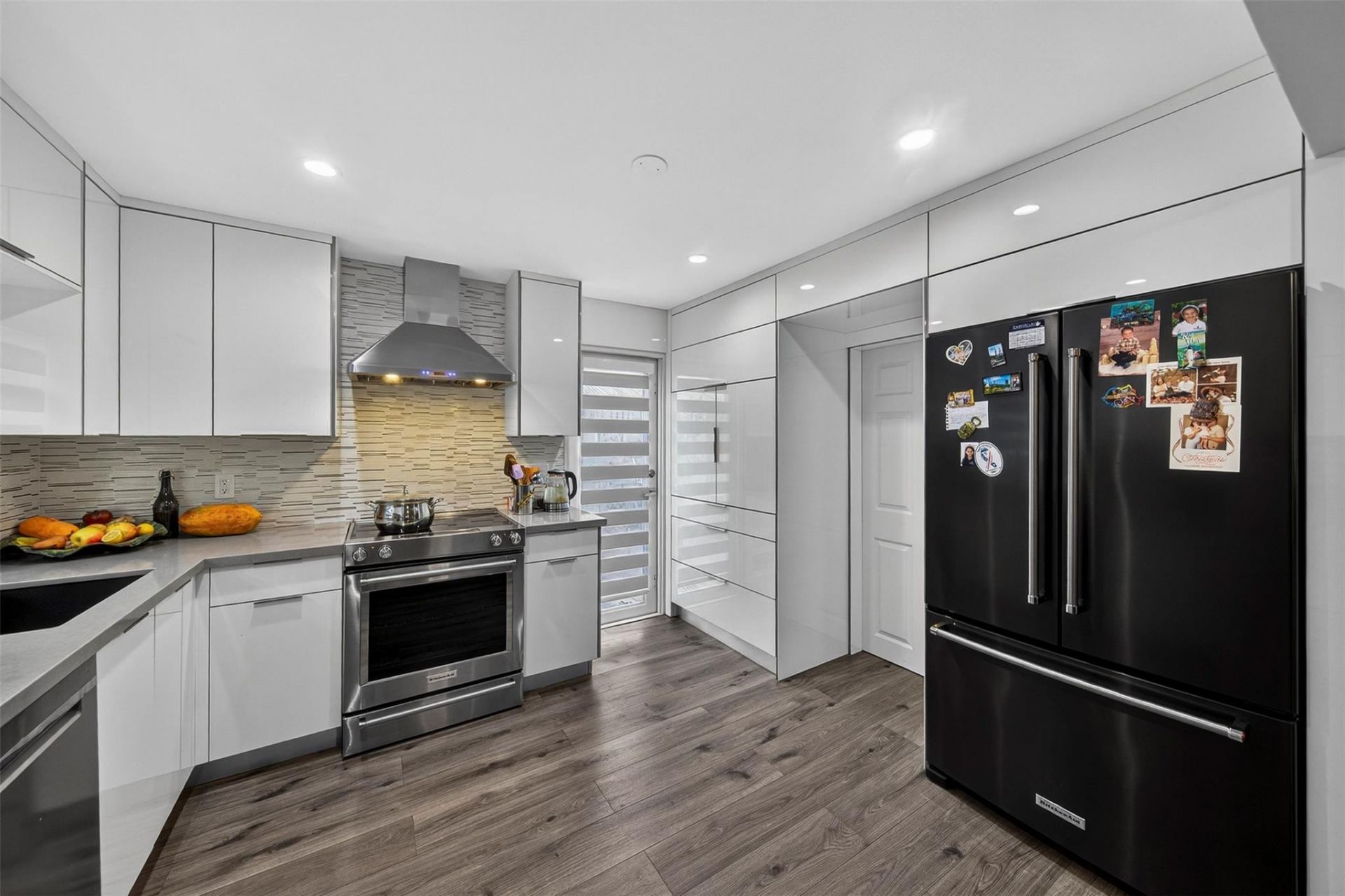 918 NE 4th Street, Hallandale Beach, FL 33009 Photo