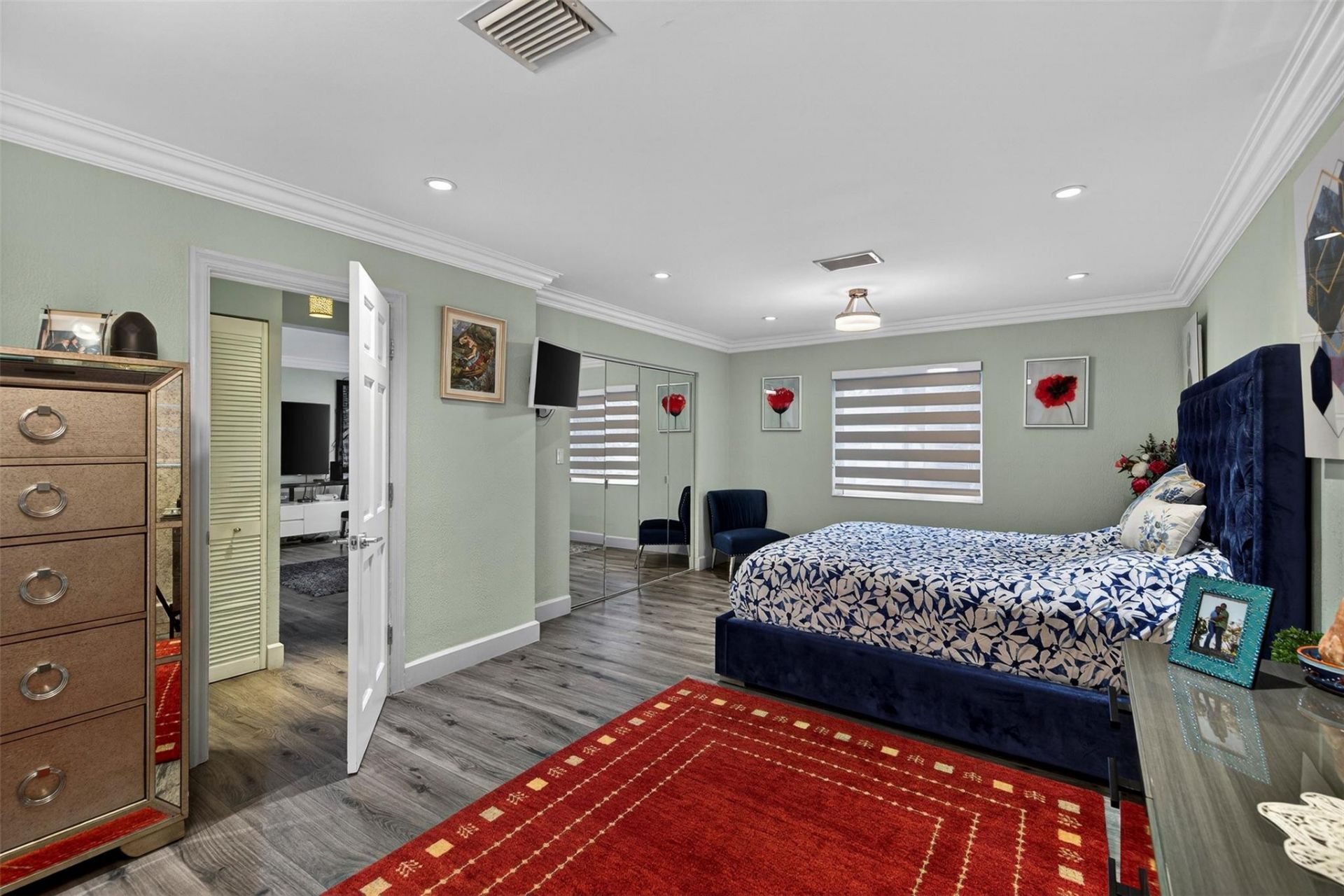 918 NE 4th Street, Hallandale Beach, FL 33009 Photo