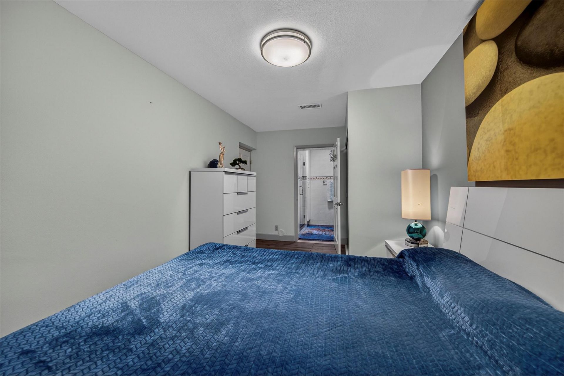 918 NE 4th Street, Hallandale Beach, FL 33009 Photo