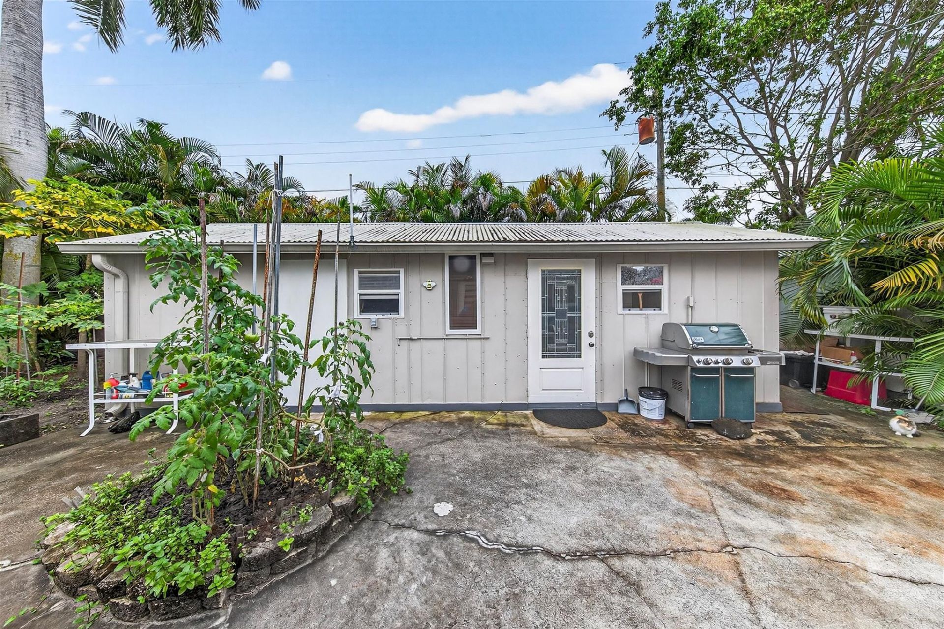 918 NE 4th Street, Hallandale Beach, FL 33009 Photo