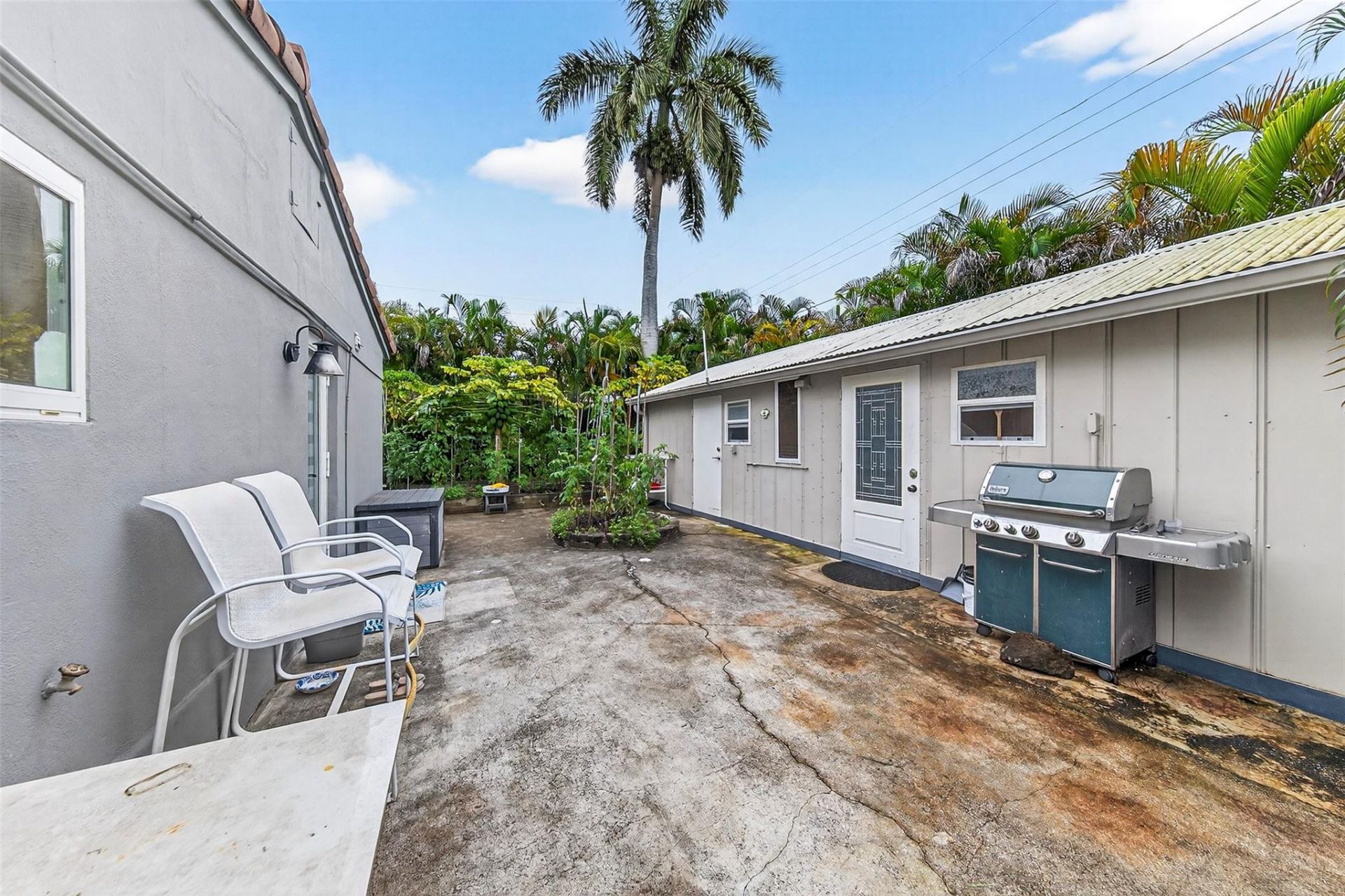 918 NE 4th Street, Hallandale Beach, FL 33009 Photo