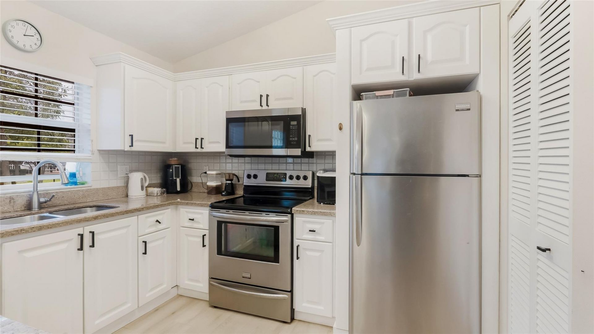 3850 NW 122nd Terrace, Unit 3850, Sunrise, FL 33323 Photo