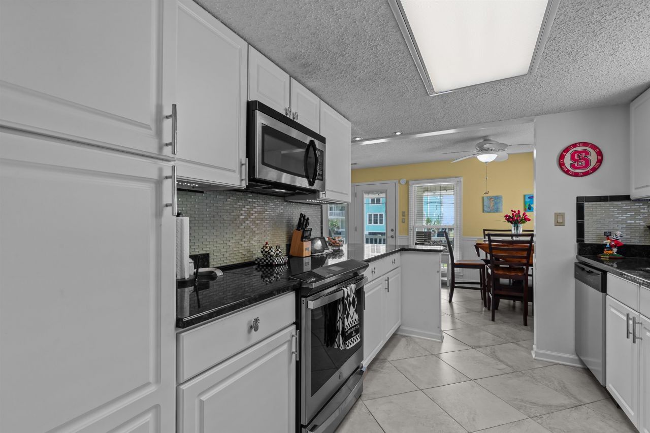 910 S Ocean Blvd. Photo 14