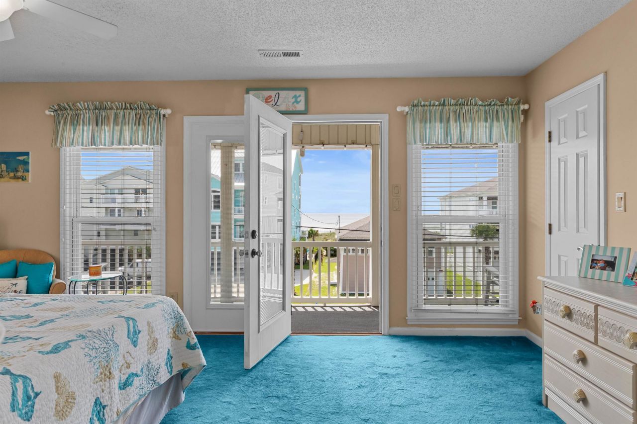 910 S Ocean Blvd. Photo 28