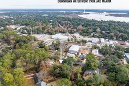 103 Whitfield Street photo 4