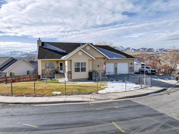 1279 Swisher, Pocatello, ID 83204