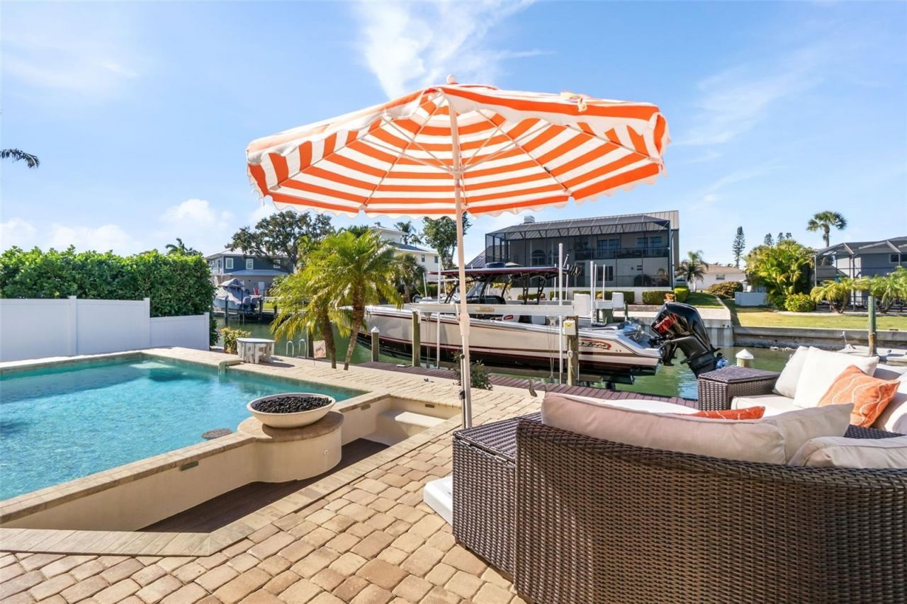1725 Baywood Drive, Sarasota, FL 34231 Photo