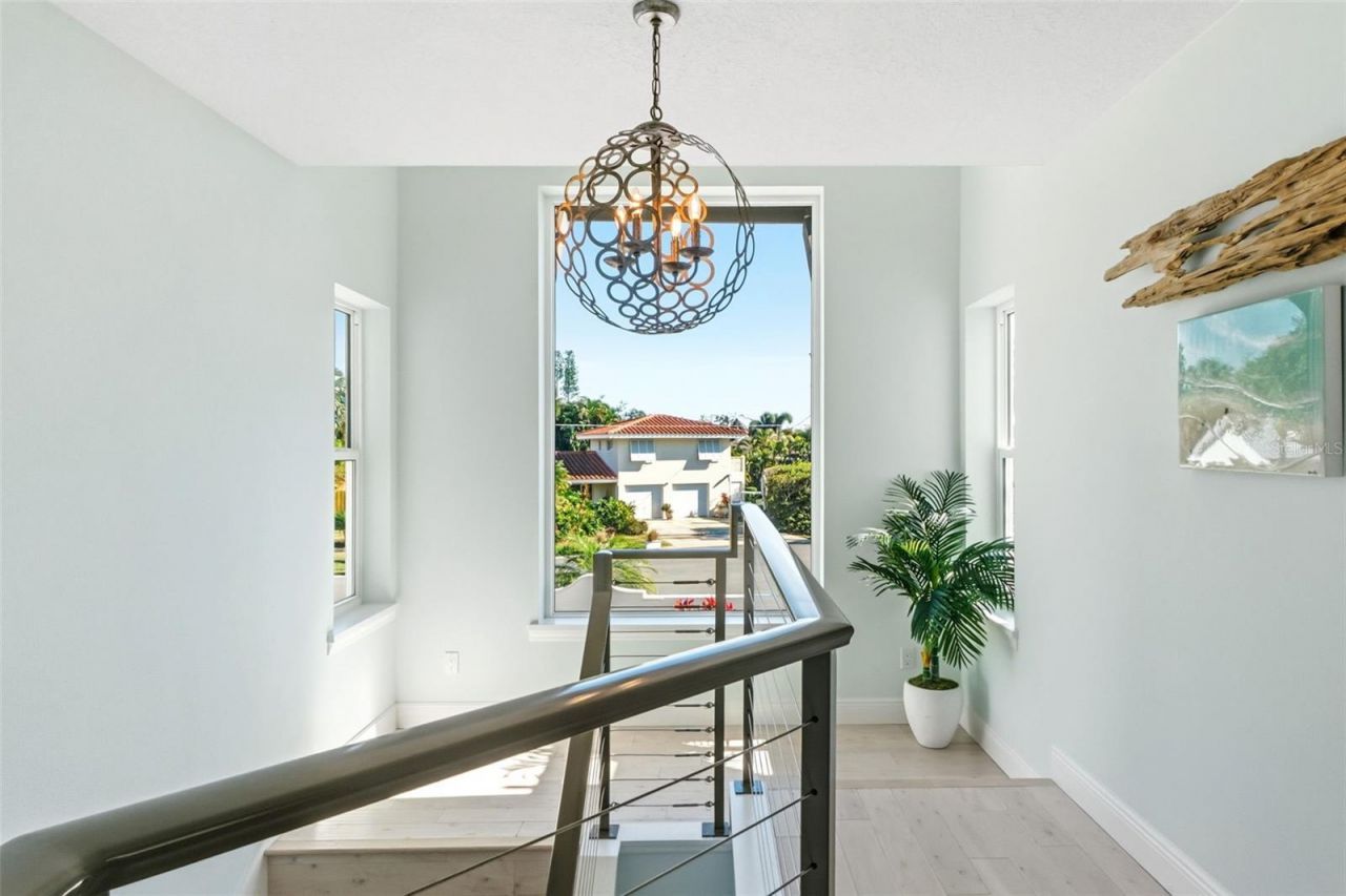 1725 Baywood Drive, Sarasota, FL 34231 Photo