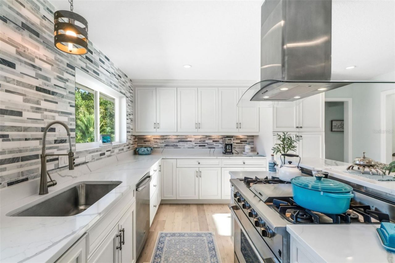 1725 Baywood Drive, Sarasota, FL 34231 Photo