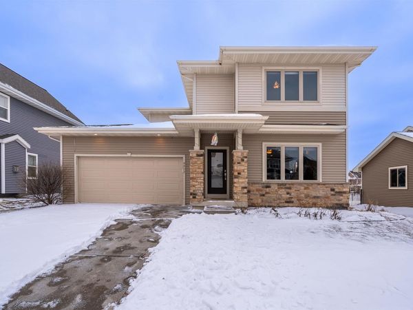 9913 Autumn Breeze Road, Middleton, WI 53562