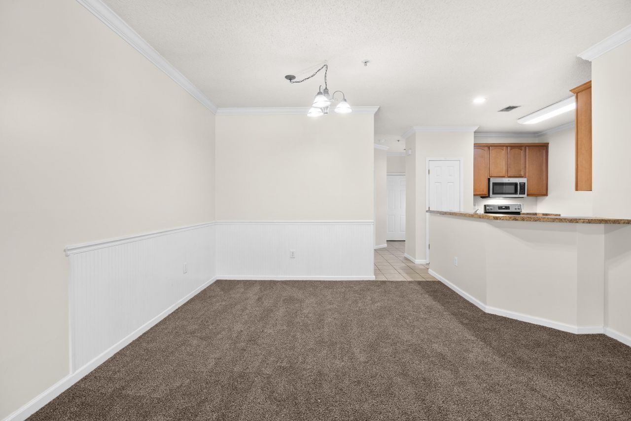 5846 Longwood Dr. Photo 23