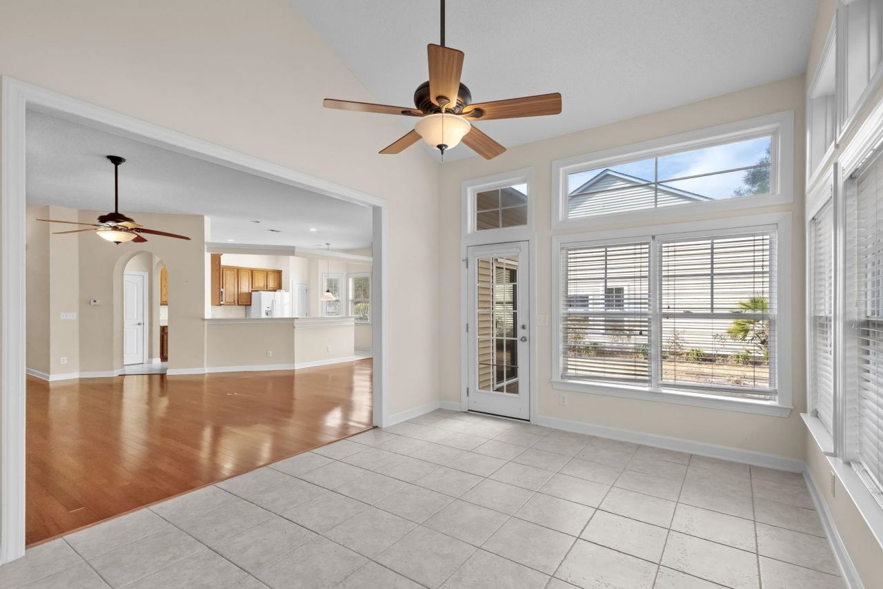 242 Barony Pl. Photo 14