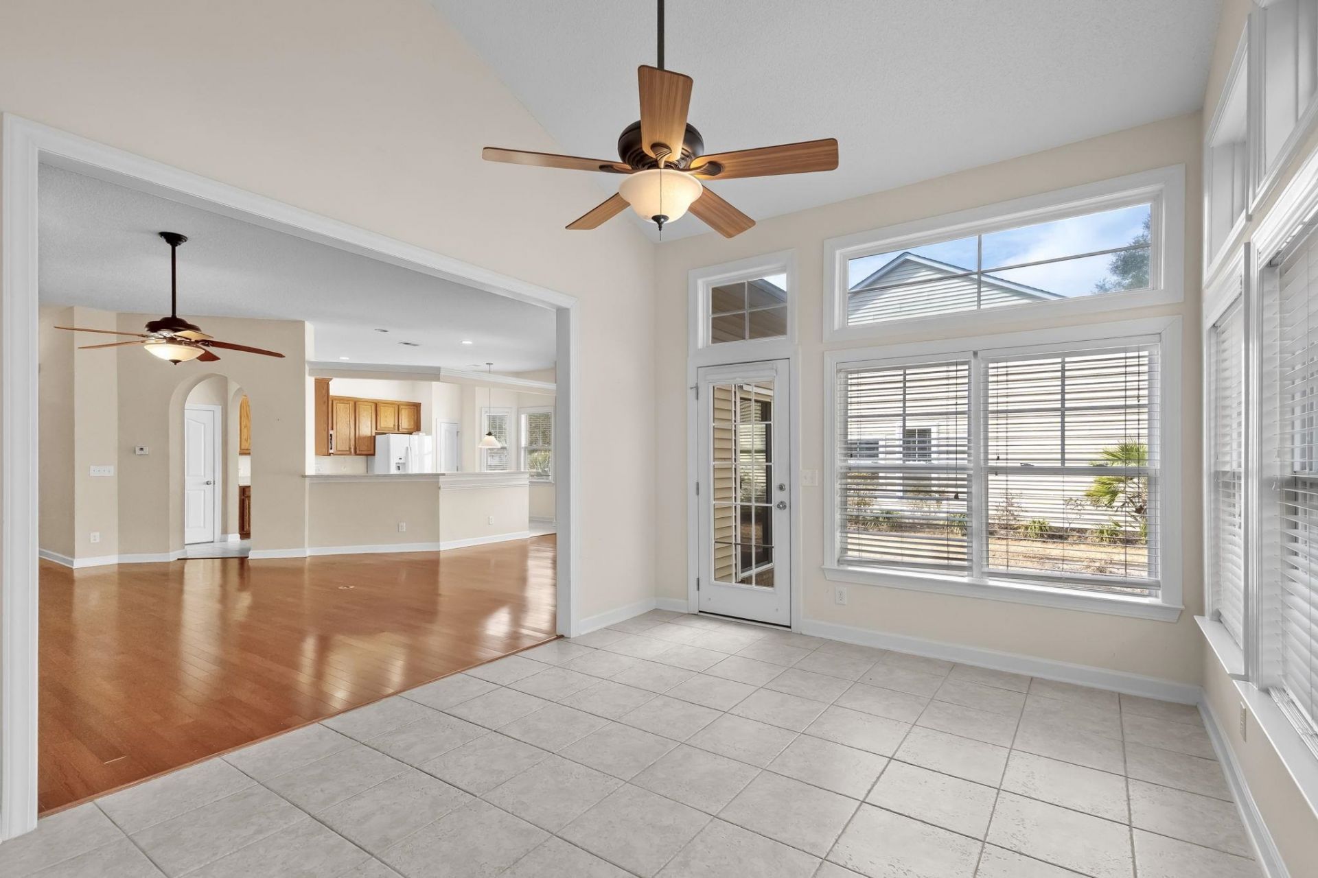 242 Barony Pl. Photo 15