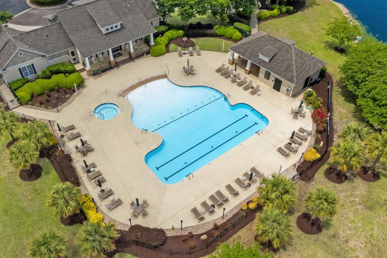 242 Barony Pl. Photo 31