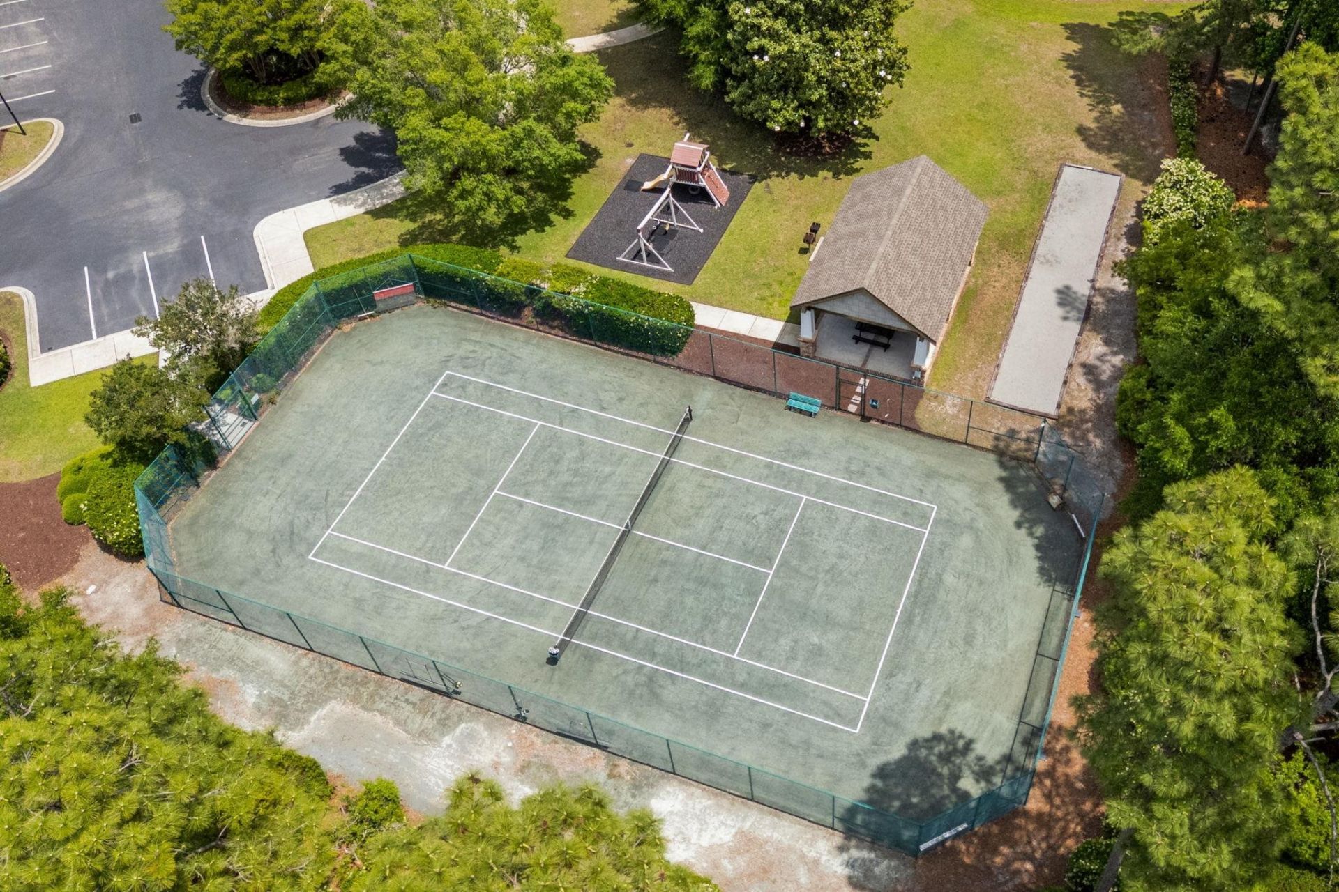 242 Barony Pl. Photo 33