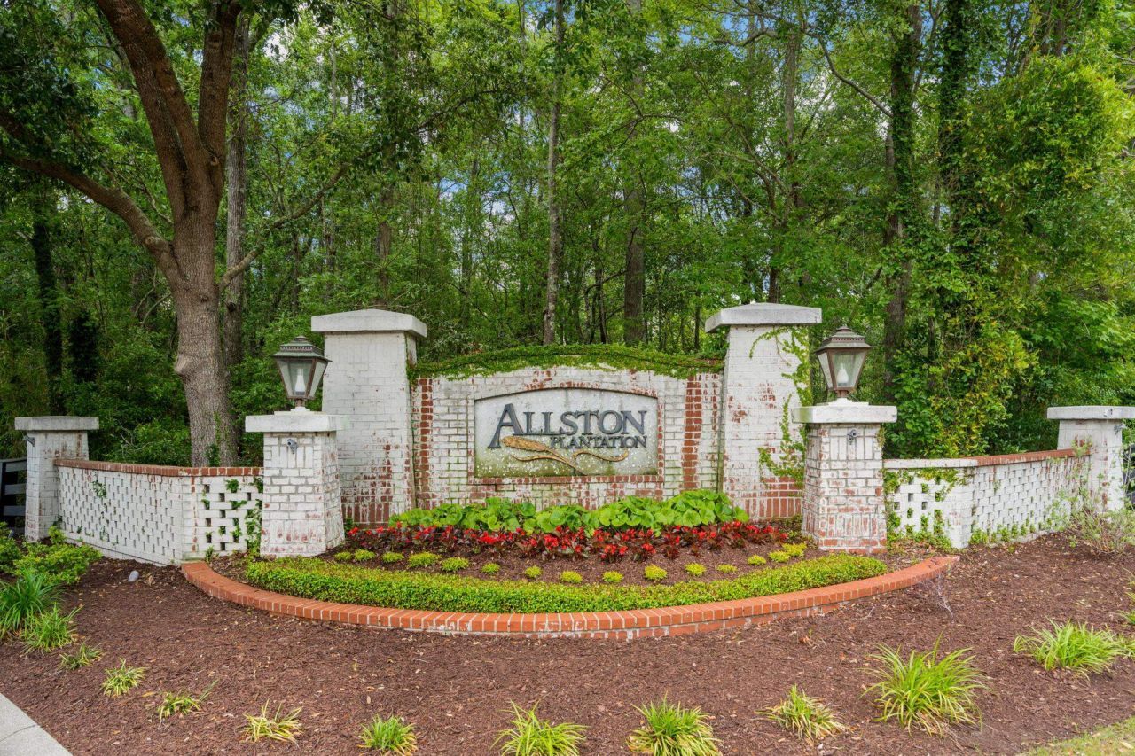 242 Barony Pl. Photo 34