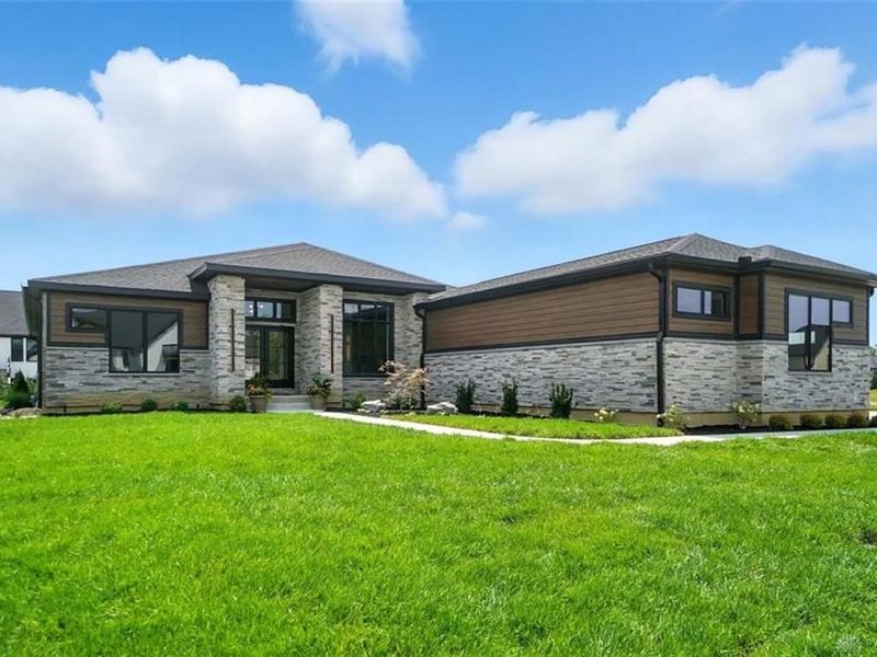 1890 Horseshoe Bend, Dayton, OH 45458 Photo 1