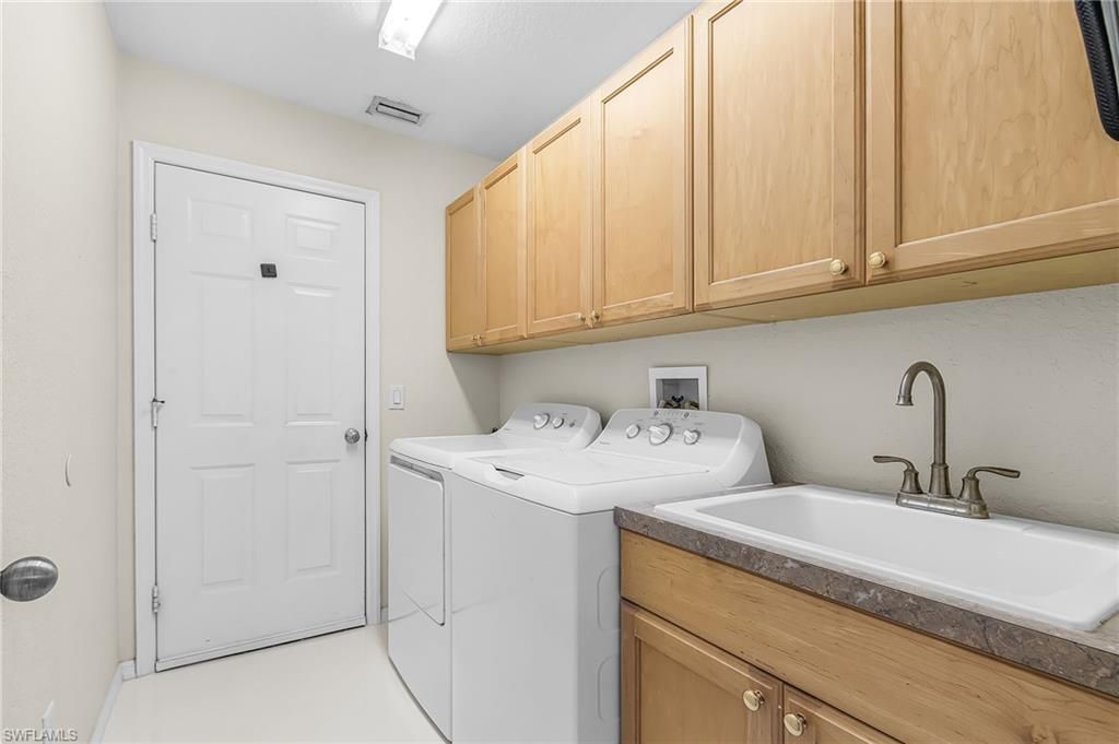 1503 NW 29th Pl, Cape Coral, FL 33993 Photo