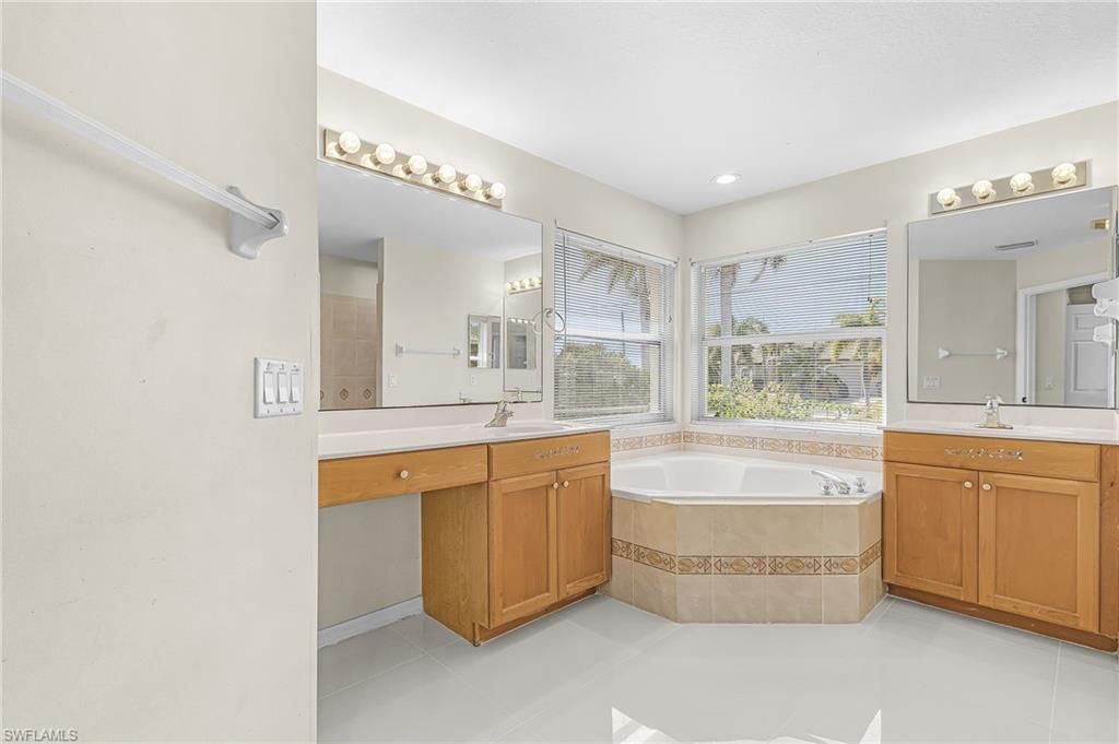 1503 NW 29th Pl, Cape Coral, FL 33993 Photo