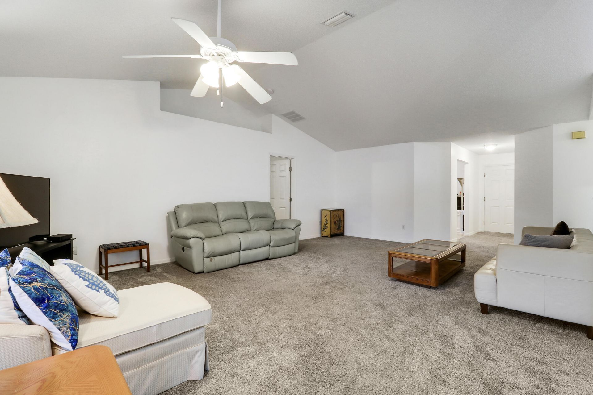 4074 SW Darwin Boulevard, Port Saint Lucie, FL 34953 Photo