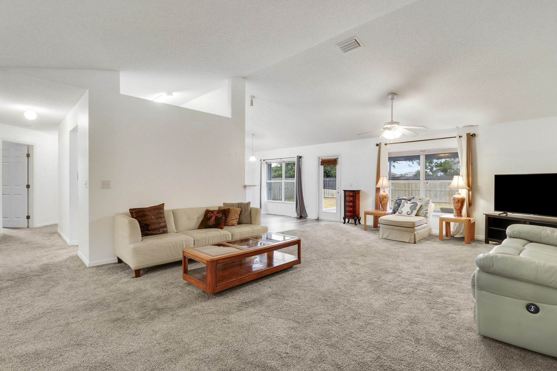 4074 SW Darwin Boulevard, Port Saint Lucie, FL 34953 Photo