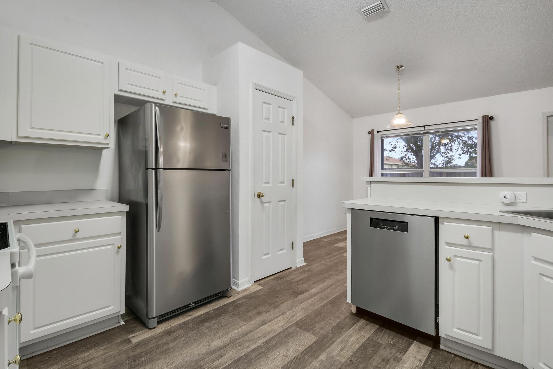 4074 SW Darwin Boulevard, Port Saint Lucie, FL 34953 Photo