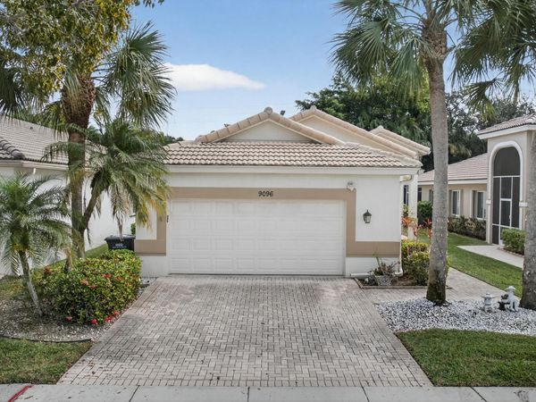 9096 Bay Point Circle, West Palm Beach, FL 33411