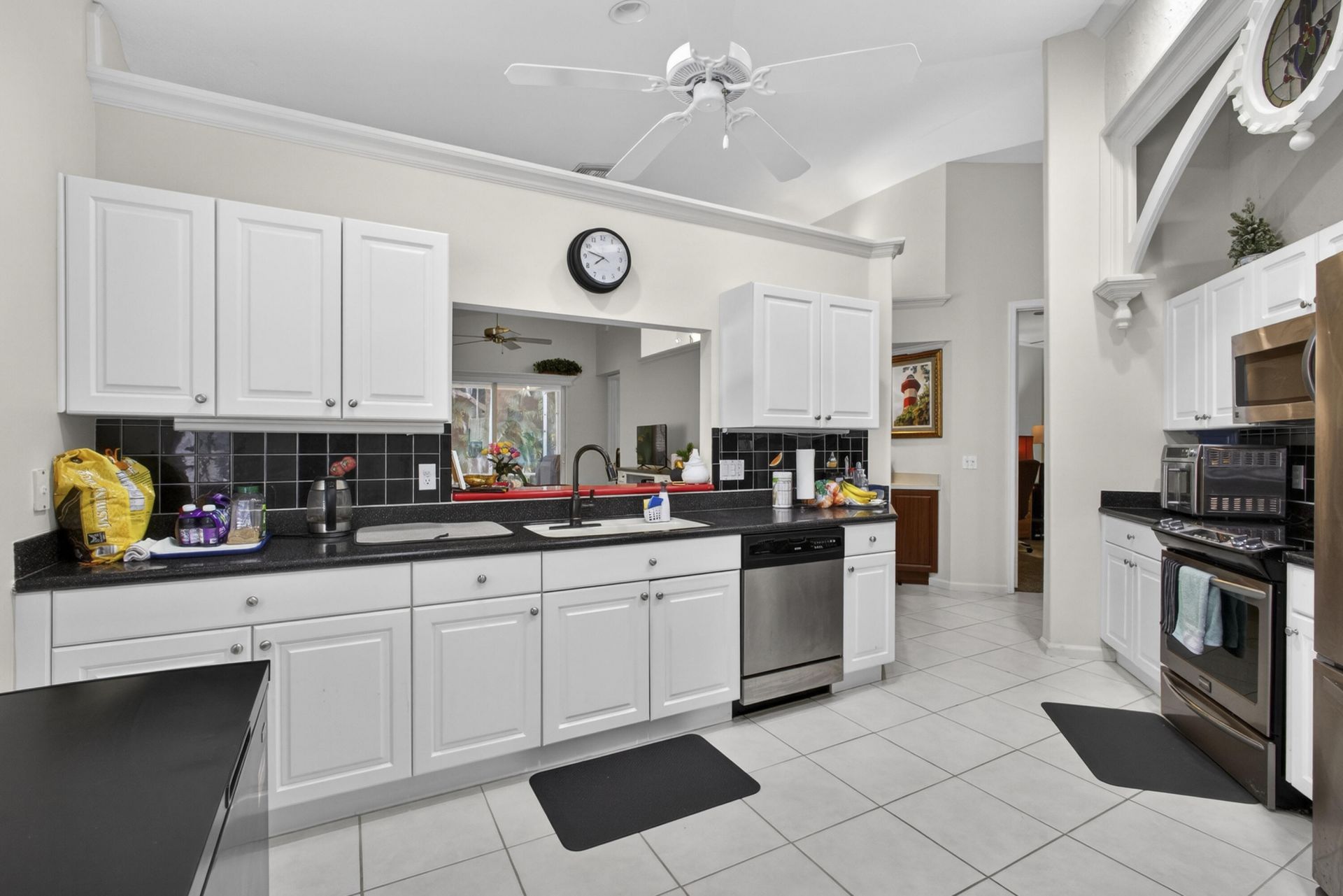 9096 Bay Point Circle, West Palm Beach, FL 33411 Photo