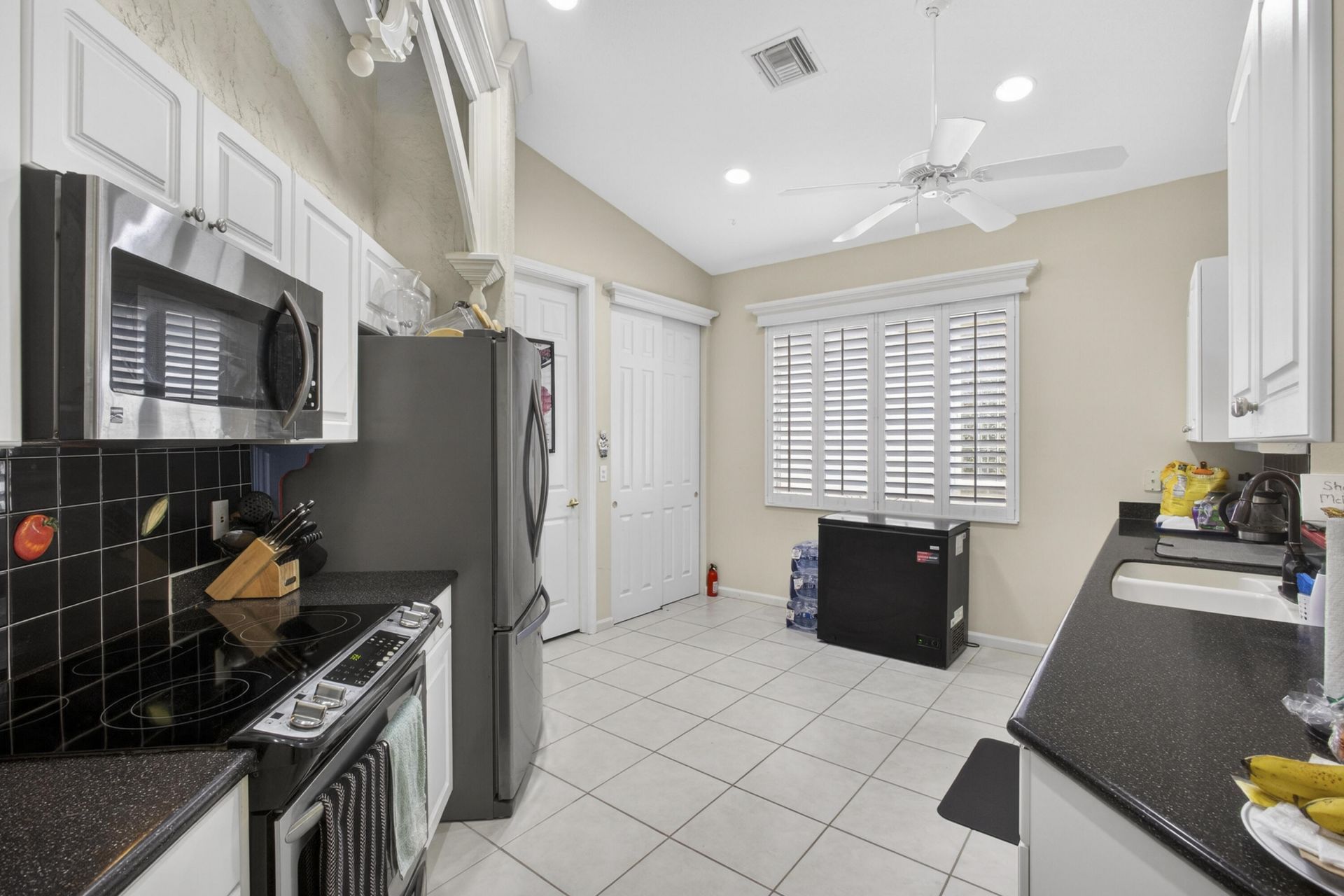 9096 Bay Point Circle, West Palm Beach, FL 33411 Photo