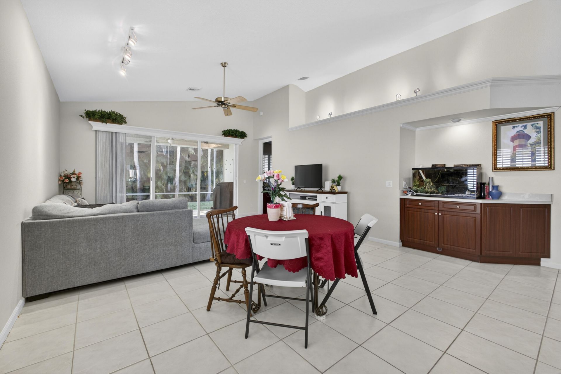 9096 Bay Point Circle, West Palm Beach, FL 33411 Photo