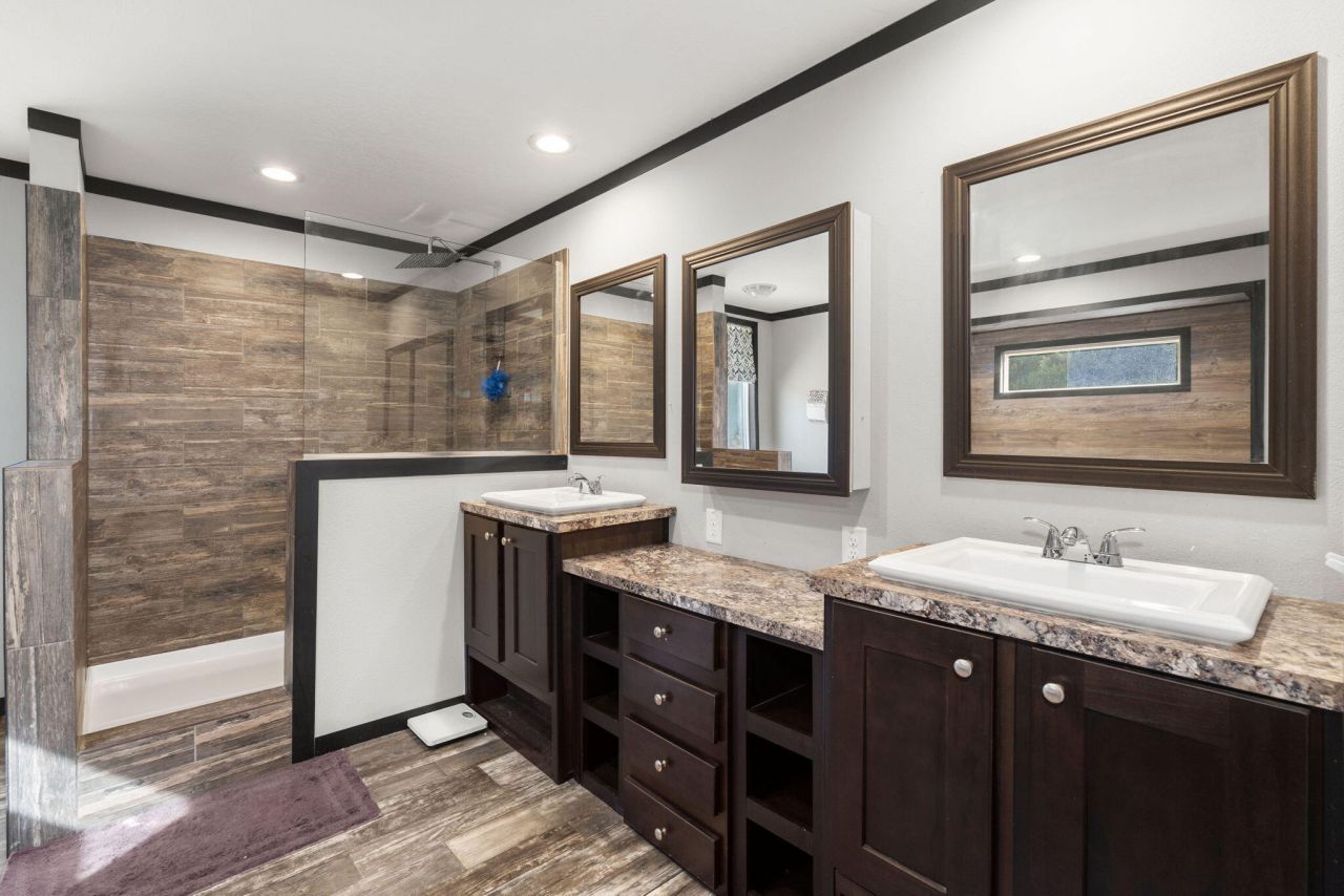 328 Rodeo Drive Photo 21