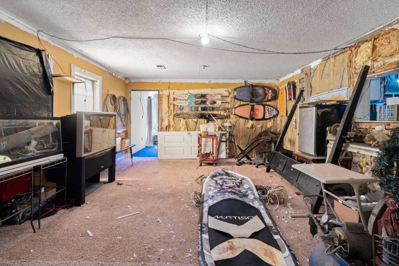 328 Rodeo Drive Photo 39