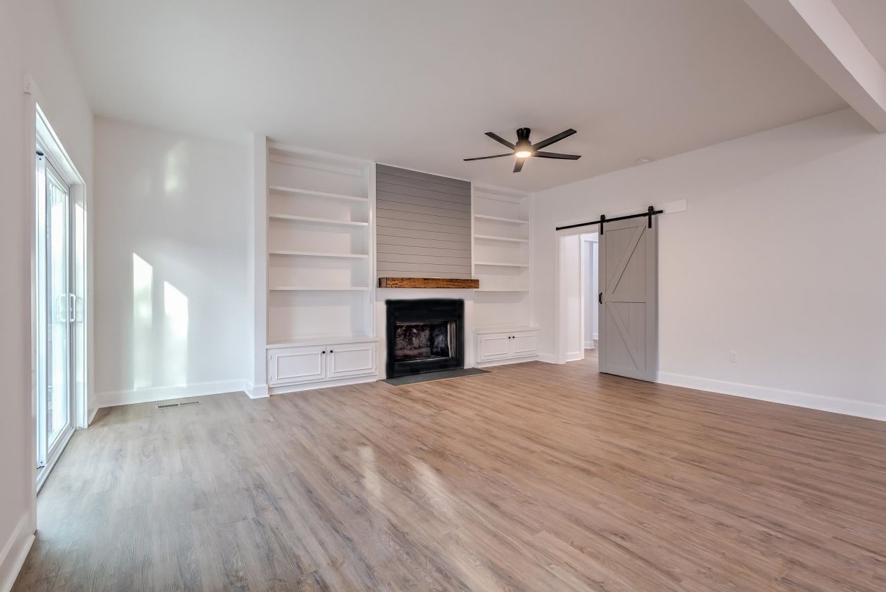 47 Japonica Pl. Photo 14