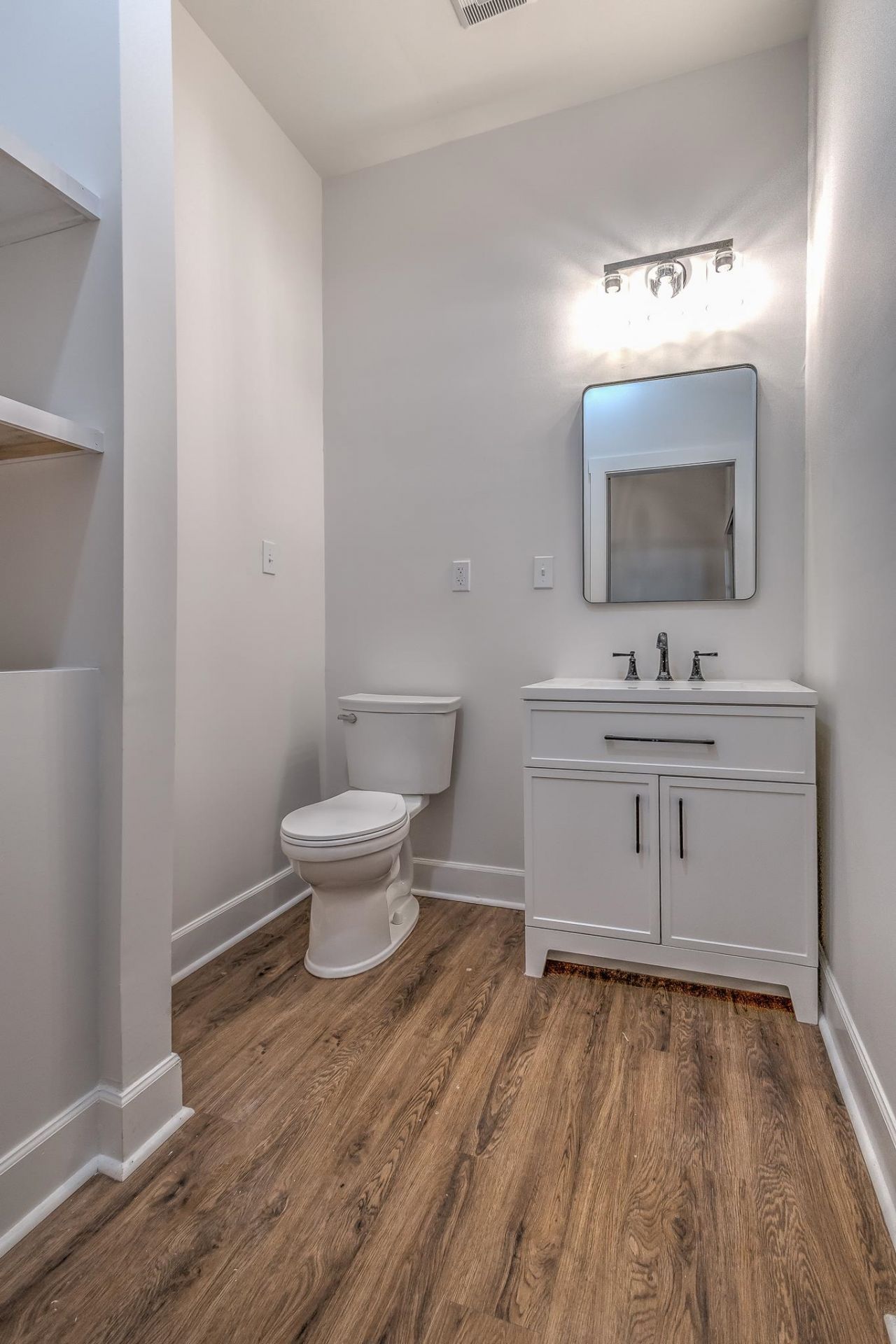 47 Japonica Pl. Photo 8