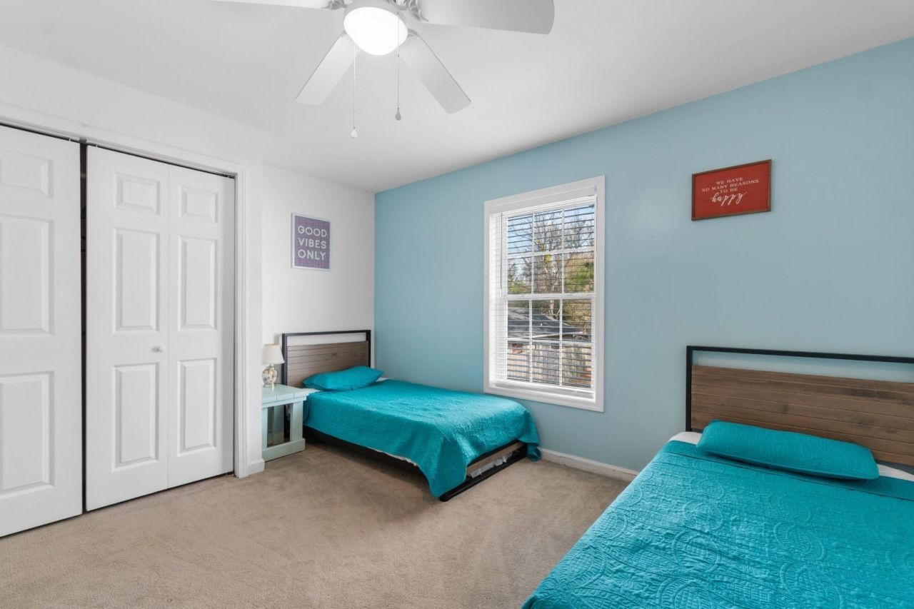 1005 28th Ave. S Photo 21