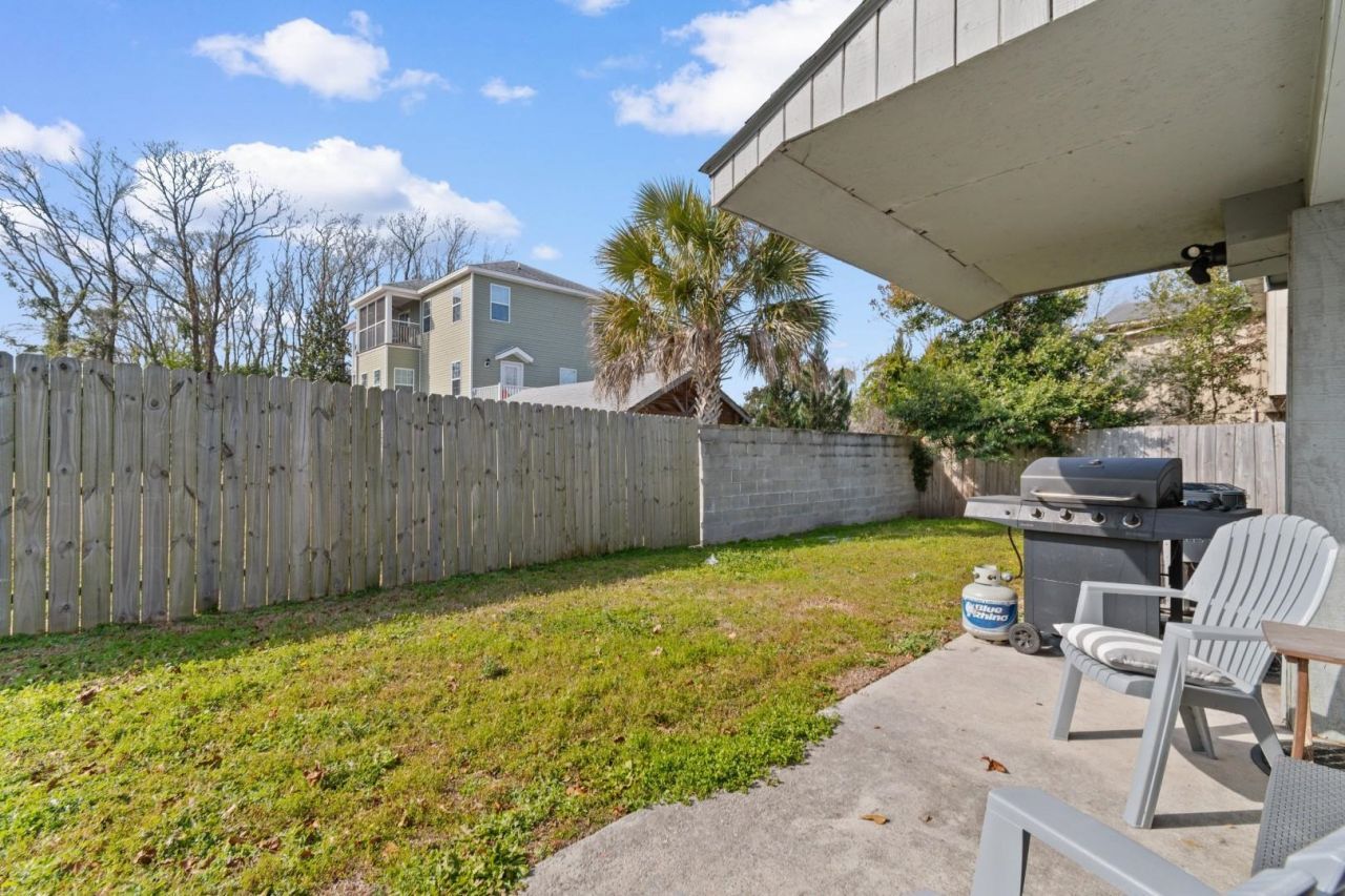 1005 28th Ave. S Photo 30