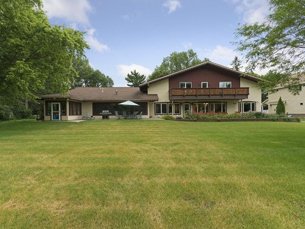 4151 Rice Street, Shoreview, MN 55126
