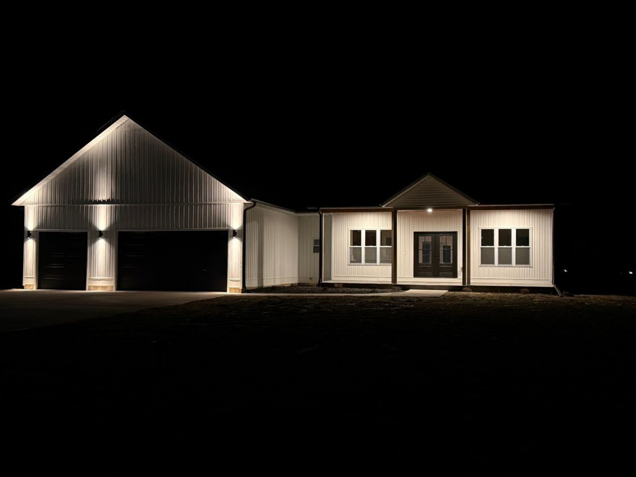 692 Penrose Road, Dixon, IL 61021 Main Photo