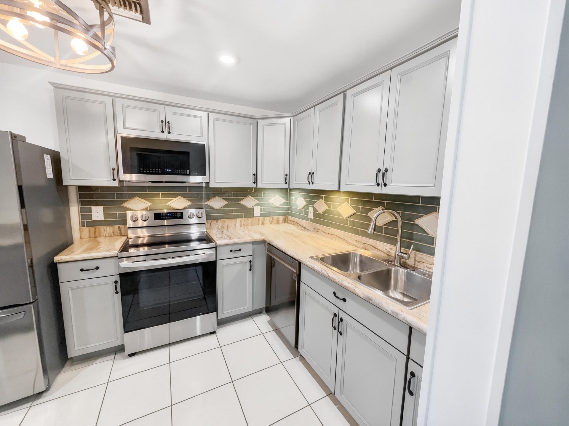 5852 Dream Court, Unit 35, Fort Pierce, FL 34982 Photo