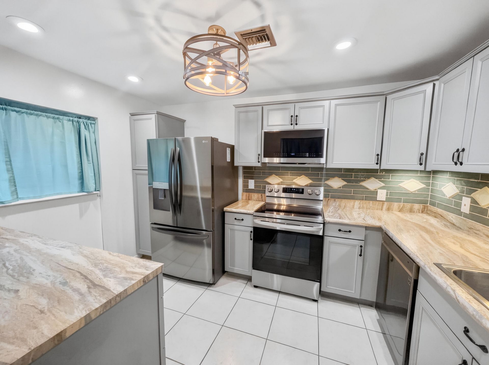 5852 Dream Court, Unit 35, Fort Pierce, FL 34982 Photo