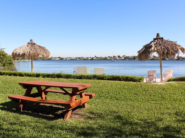 1000 Scotia Drive, Unit 304, Hypoluxo, FL 33462