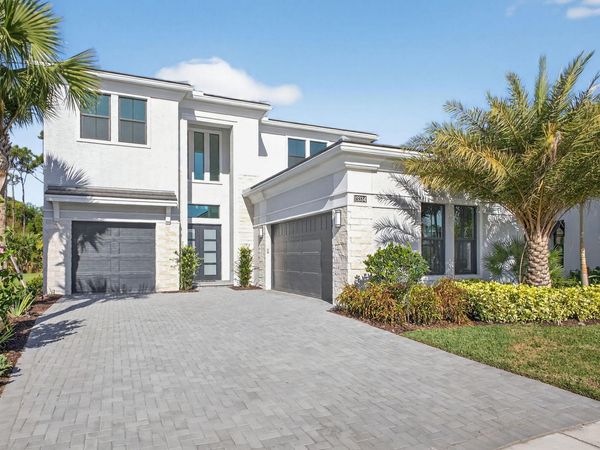 13334 Artisan Circle, Palm Beach Gardens, FL 33418