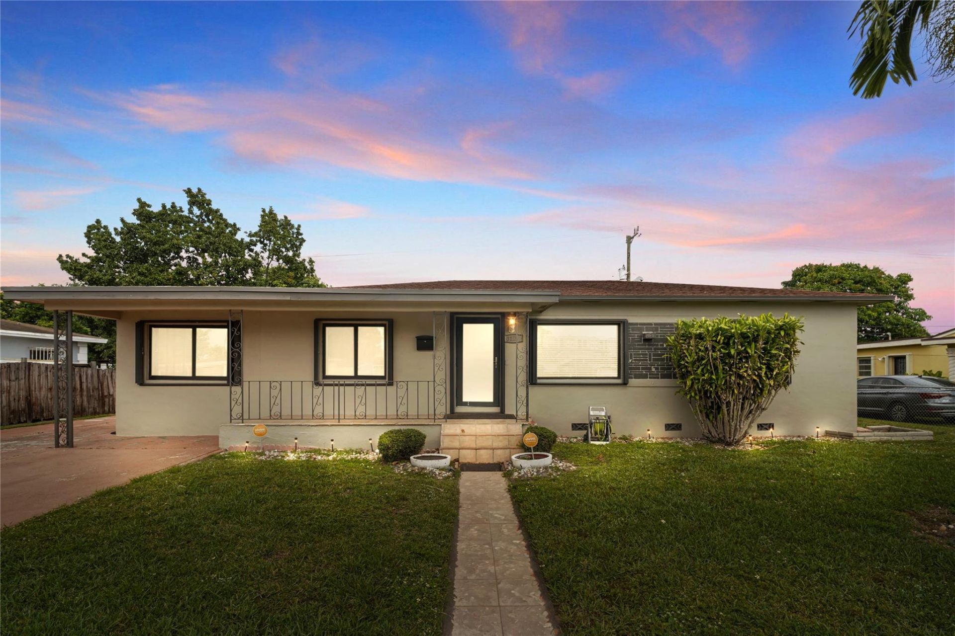 3155 NW 81st Ter, Miami, FL 33147 Main Photo