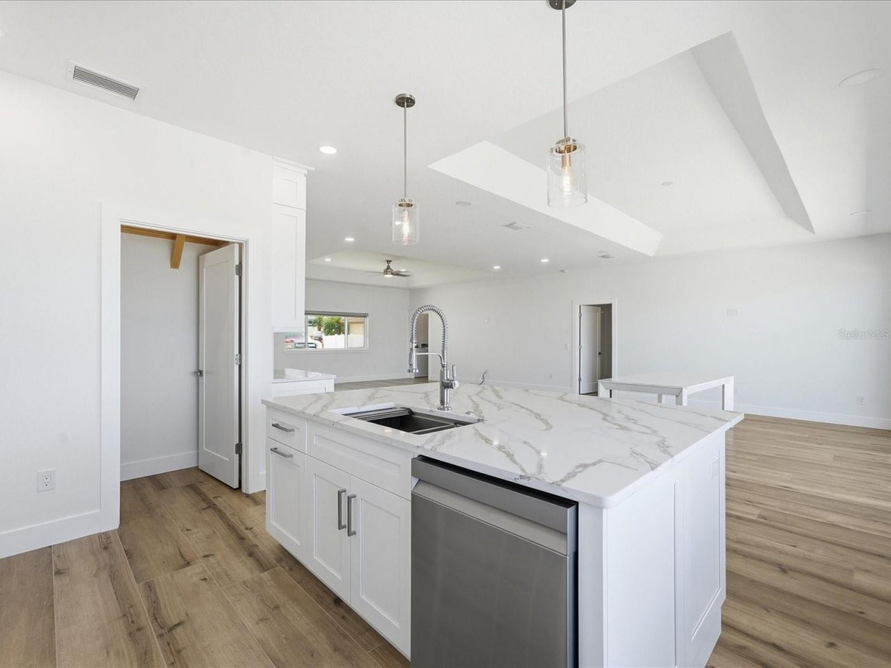 1909 Gulfview Drive, Holiday, FL 34691 Photo