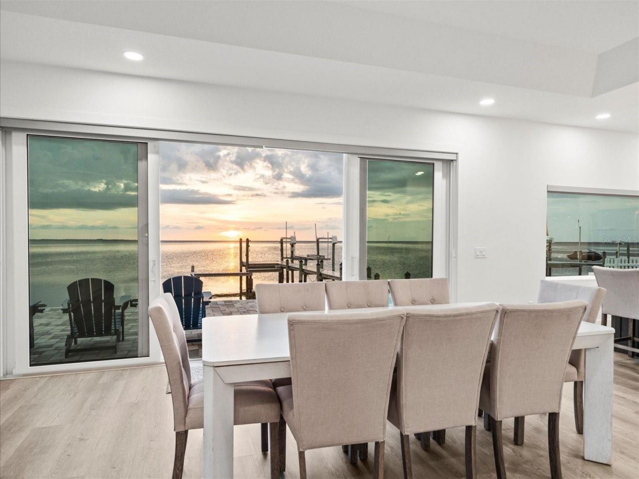 1909 Gulfview Drive, Holiday, FL 34691 Photo