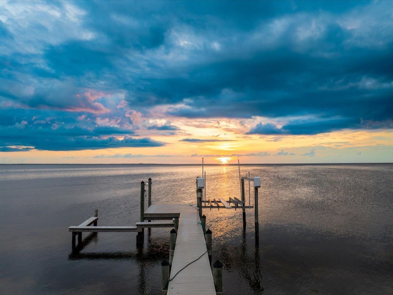 1909 Gulfview Drive, Holiday, FL 34691 Photo