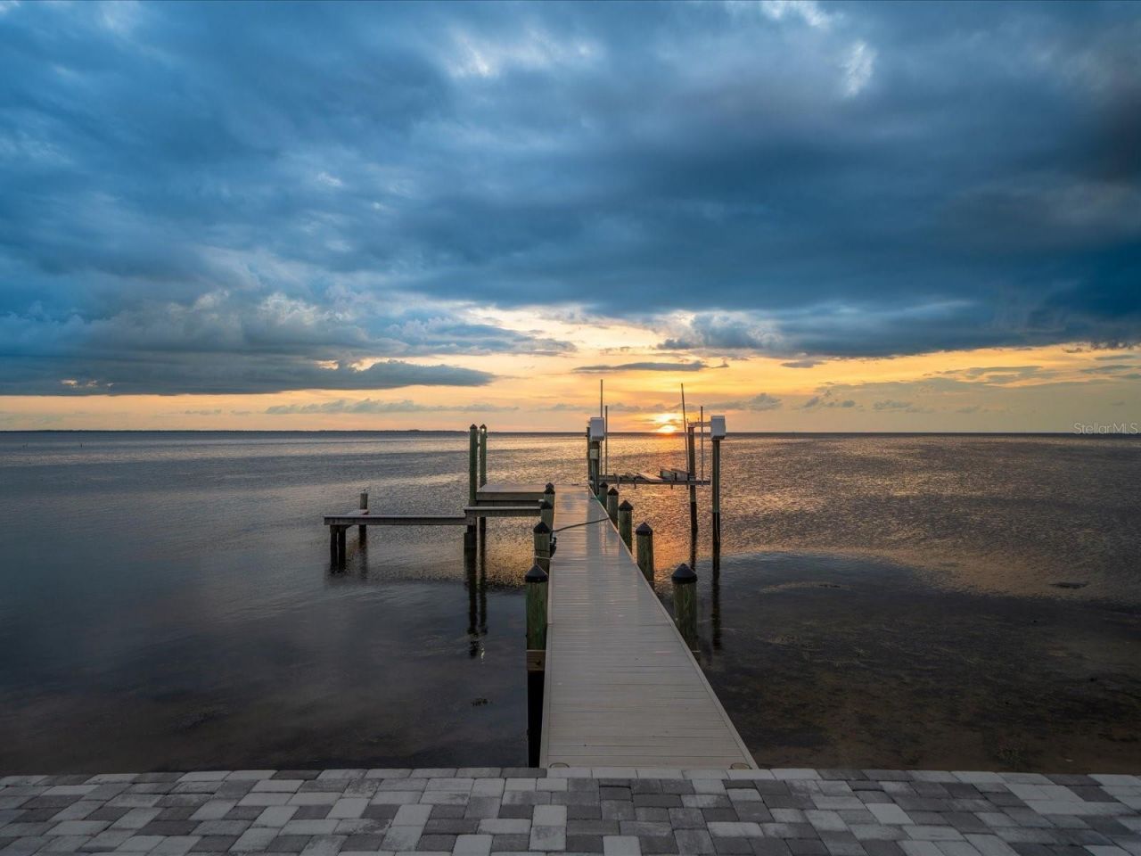 1909 Gulfview Drive, Holiday, FL 34691 Photo