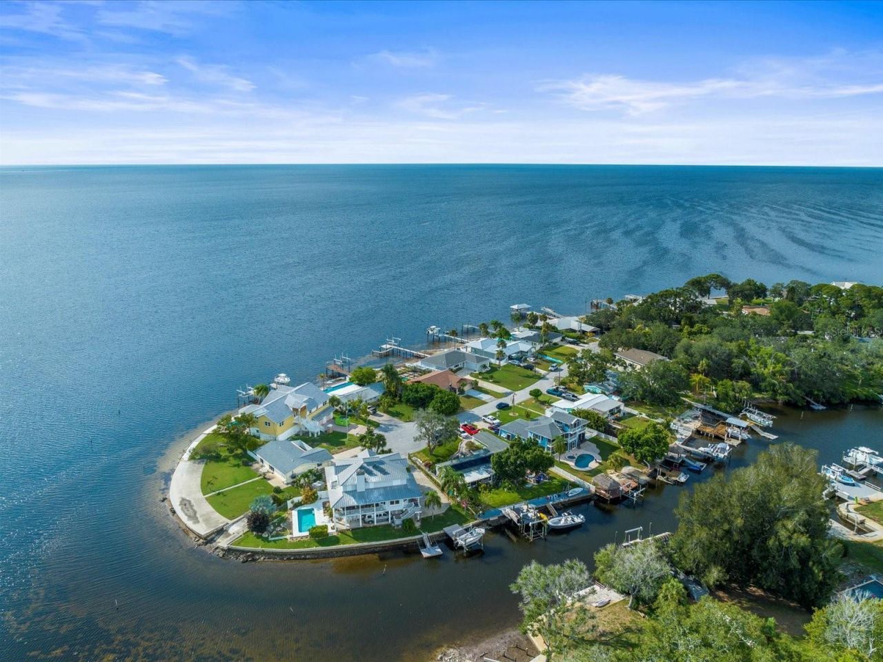 1909 Gulfview Drive, Holiday, FL 34691 Photo