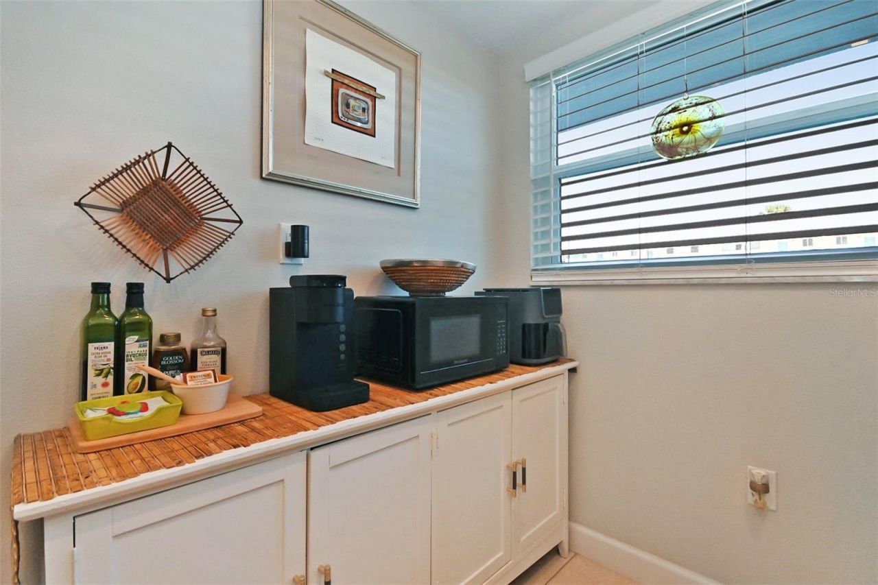 325 N Causeway, Unit 1020, New Smyrna Beach, FL 32169 Photo